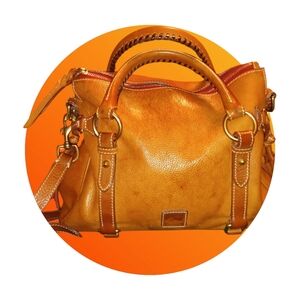 Gorgeous Dooney and Bourke Florentine Satchel /Crossbody 🔥🔥